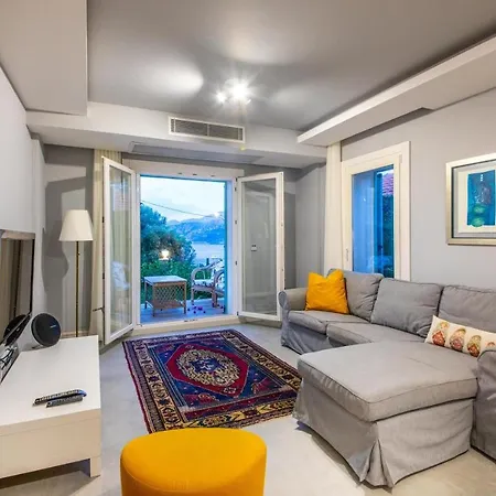 Familia 2 Selimiye Daily Weekly Marmaris