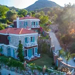 Familia 2 Selimiye Daily Weekly Villa