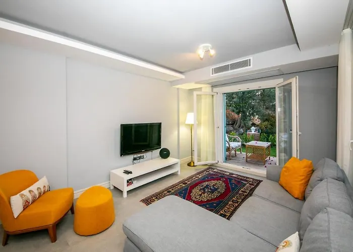 Familia 2 Selimiye Daily Weekly *