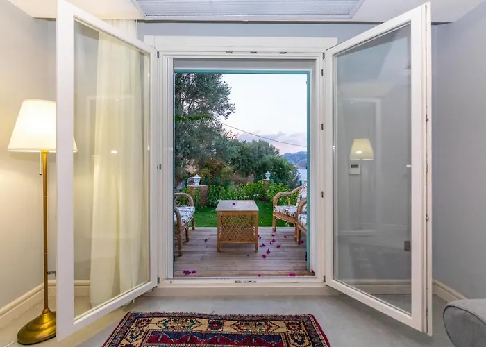 Familia 2 Selimiye Daily Weekly *